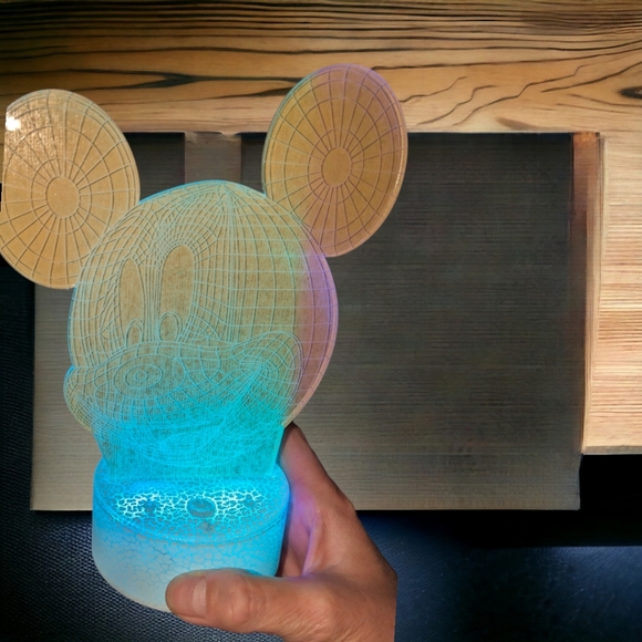 Mickey Mouse 3D LEF Touch Lamp, 7 Colors - Picture 11 of 12